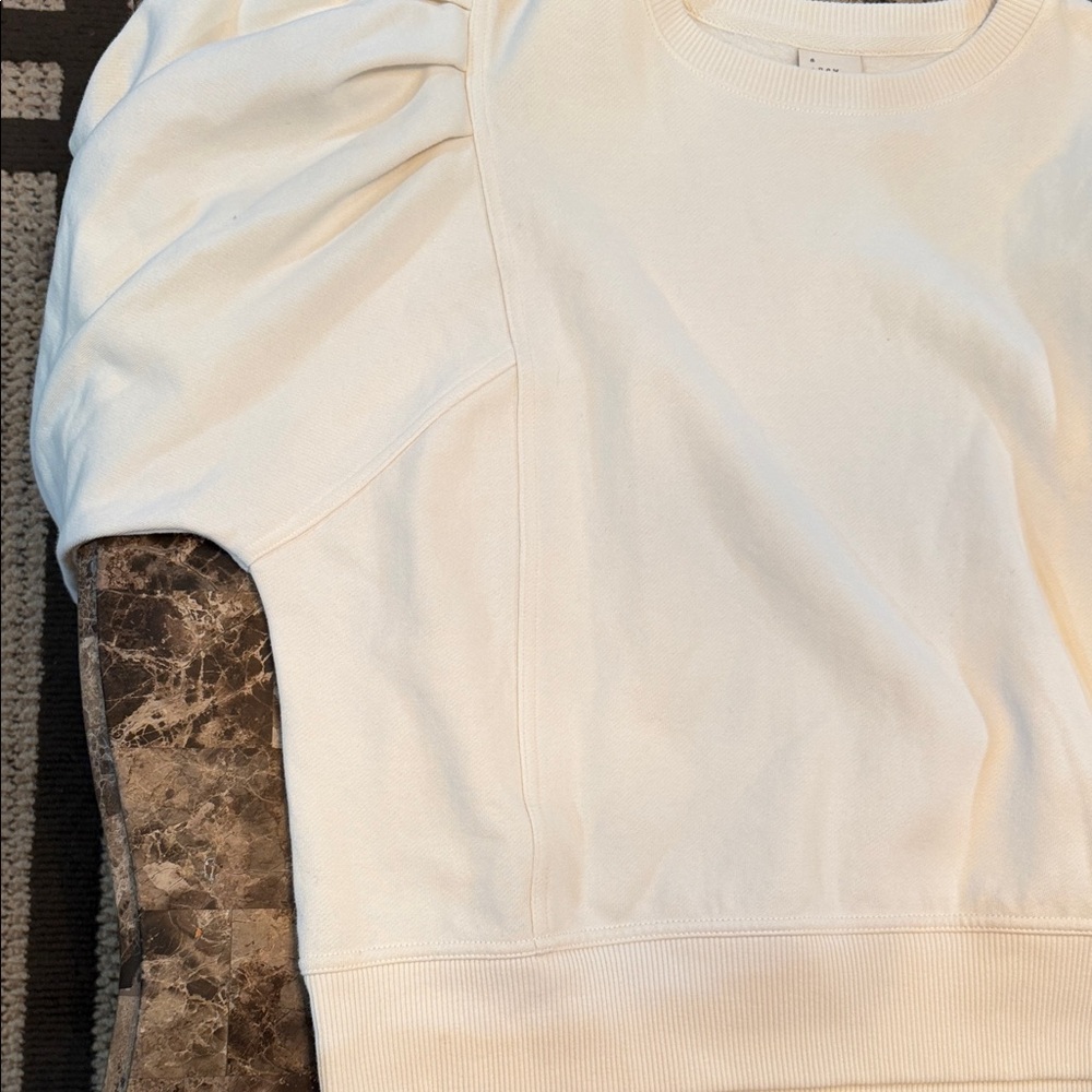 Women's Cream Puff Sleeve Top - Picture 4 of 4